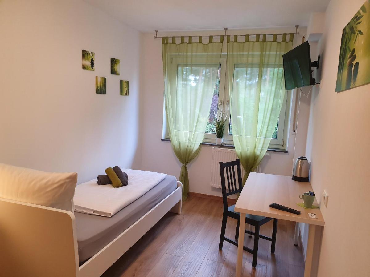Gaestehaus Am Heuss-Platz Erlangen Ngoại thất bức ảnh